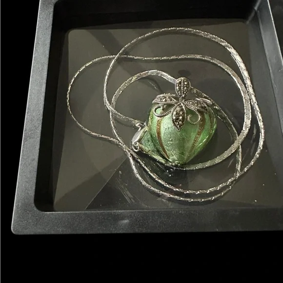 Green Dychroic Glass Heart Pendant with Silver Leaf Detail 22” Sterling Chain